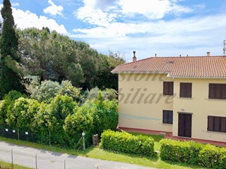 Appartamento in Vendita a Cecina, 269'000€, 175 m²