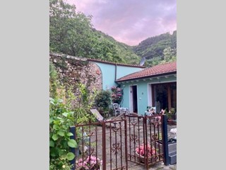 Casa Semi Indipendente in Vendita a Ameglia, 230'000&euro;, 120 m²