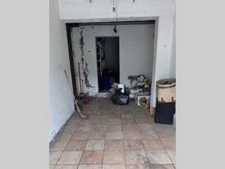 Box in Vendita a Vaiano, 28'000€, 33 m²