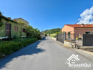 Box in Vendita a Pietra Ligure, 30'000€, 20 m², con Box