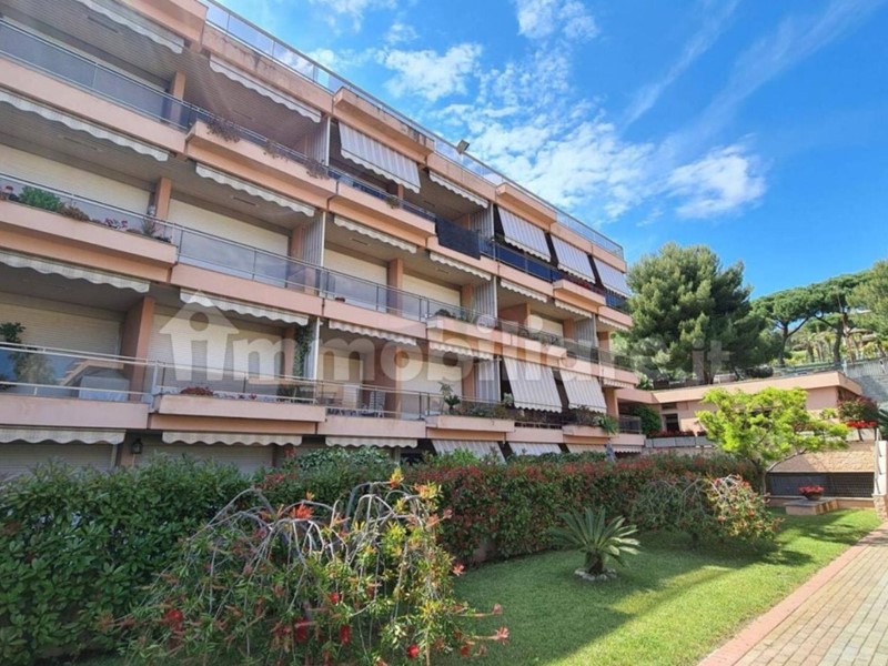 Monolocale in Affitto a Sanremo, 30 m²