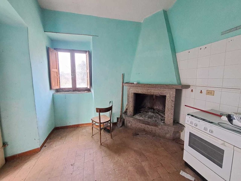 Casa Semi Indipendente in Vendita a Orte, 108'000€, 111 m², con Box
