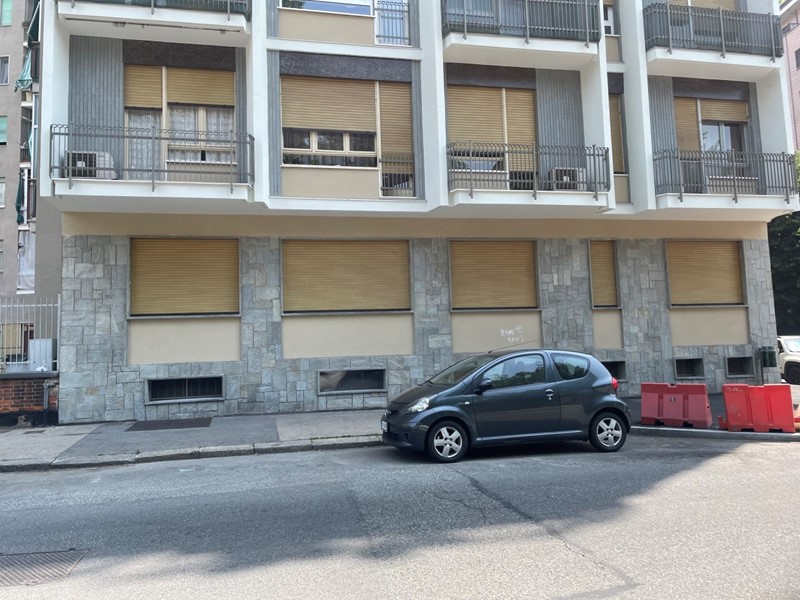 Appartamento in Affitto a Torino, zona San Paolo, 1'200€, 137 m²