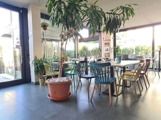 Immobile commerciale in Vendita a Roncadelle, 360'000€, 96 m², arredato