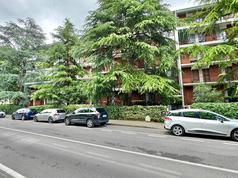 Quadrilocale in Vendita a Brescia, 279'000€, 130 m², con Box