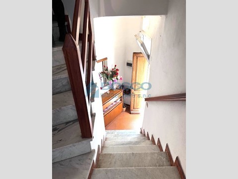 Appartamento in Vendita a La Spezia, zona Est, 150'000€, 130 m²