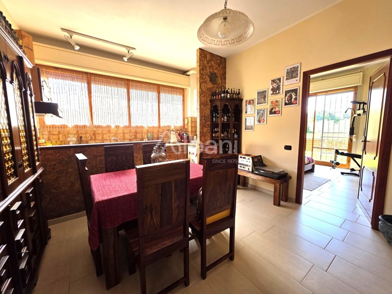 Quadrilocale in Vendita a Castelnuovo Magra, zona Molicciara, 159'000€, 83 m², arredato