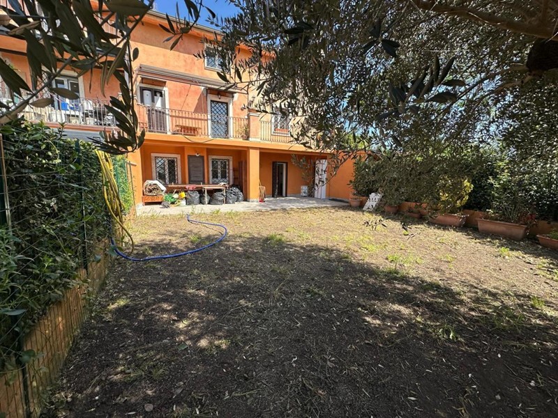 Appartamento in Vendita a Castelnuovo di Porto, 179'000€, 102 m²