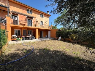 Appartamento in Vendita a Castelnuovo di Porto, 179'000€, 102 m²