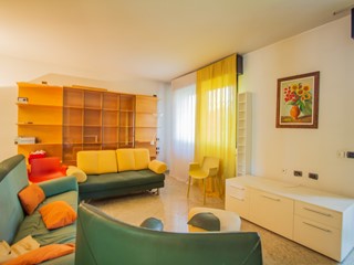 Casa Indipendente in Vendita a Anzola dell'Emilia, zona Anzola Centro, 560'000€, 250 m²