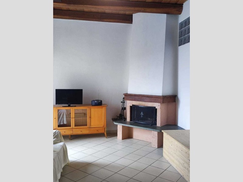 Appartamento in Vendita a Fosdinovo, 162'000€, 130 m²