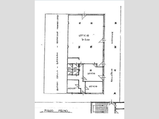 Ufficio in Vendita a Reggio Emilia, zona Regina Pacis, 140'000€, 226 m², con Box