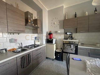 Quadrilocale in Vendita a Monte Argentario, zona Porto Santo Stefano, 250'000€, 102 m²