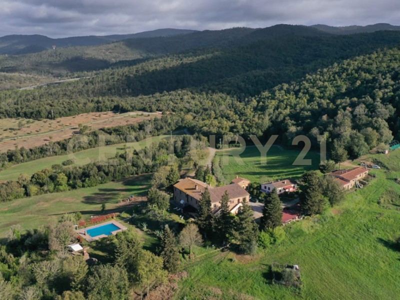 Casa Indipendente in Vendita a Civitella Paganico, 5'500'000€, 550 m², arredato