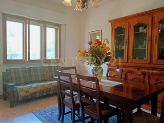 Appartamento in Vendita a Castiglione d'Orcia, 58'000€, 110 m², con Box