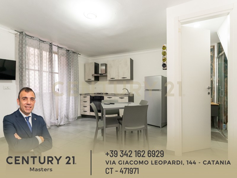 Bilocale in Vendita a Catania, 97'000&euro;, 70 m²