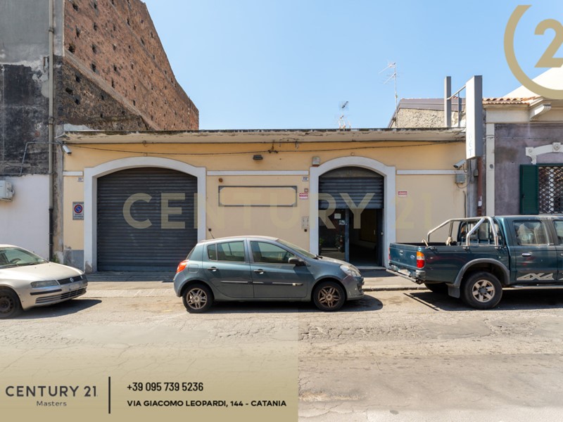 Terreno industriale in Vendita a Catania, 420'000€, 460 m²
