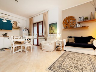 Trilocale in Vendita a Roma, zona Cassia, 295'000€, 85 m²