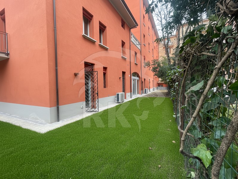 Monolocale in Vendita a Bologna, zona Centro Storico, 320'000&euro;, 57 m²