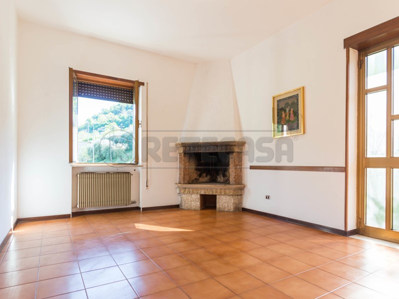 Appartamento in Vendita a Salcedo, 65'000&euro;, 115 m²