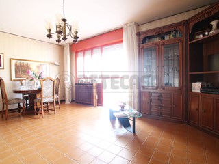 Appartamento in Vendita a Vicenza, 122'000€, 134 m², con Box