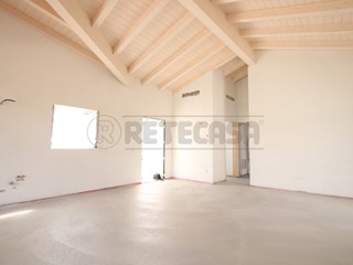 Casa Semi Indipendente in Vendita a Longare, 430'000€, 152 m², con Box
