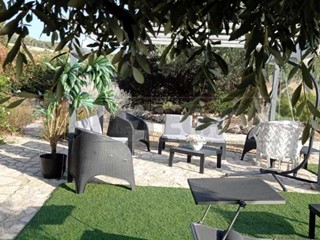 Villa in Vendita a Caltanissetta, 250'000€, 152 m², con Box