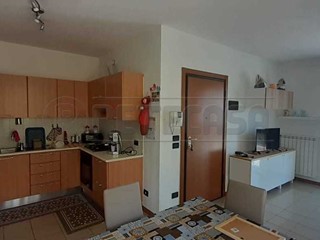 Trilocale in Vendita a Mirano, 170'000€, 75 m², arredato, con Box