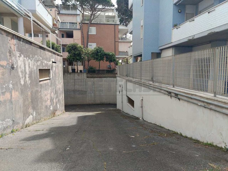 Box in Vendita a Santa Marinella, 17'000€, 19 m²