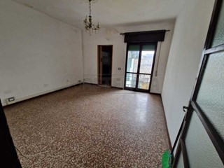 Casa Indipendente in Vendita a Pieve San Giacomo, 55'000&euro;, 193 m², con Box