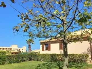 Villa in Vendita a Petrosino, 320'000&euro;, 285 m²