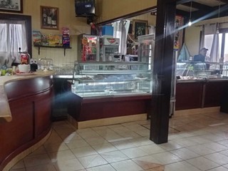 Attività commerciale in Vendita a Mazara del Vallo, 195'000€, 200 m²