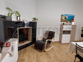 Appartamento in Vendita a Scorrano, 160'000€, 150 m²