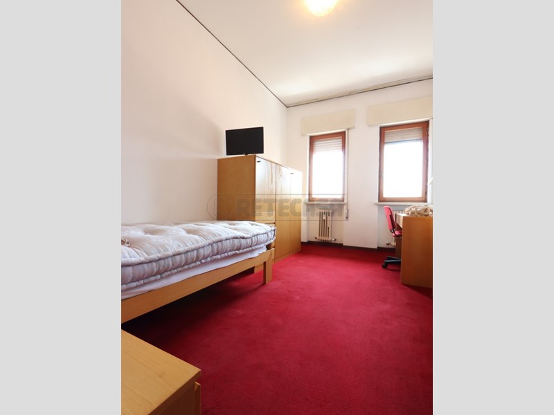 Stanza in Affitto a Vicenza, 420€, 215 m², arredato