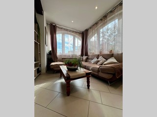 Casa Semi Indipendente in Vendita a Montecchio Maggiore, 150 m², con Box