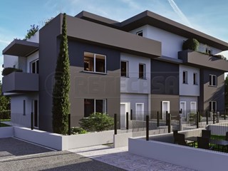 Villetta a schiera in Vendita a Schio, 360'000€, 213 m², con Box