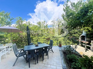 Casa Indipendente in Vendita a Uscio, 115'000€, 90 m²