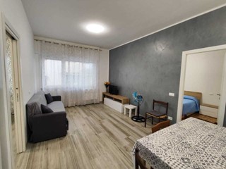 Trilocale in Vendita a Rapallo, zona Zona Golf, 162'000€, 60 m²