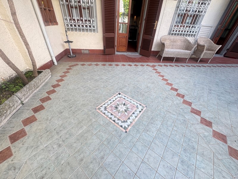 Casa Semi Indipendente in Vendita a Forte dei Marmi, 820'000€, 75 m²