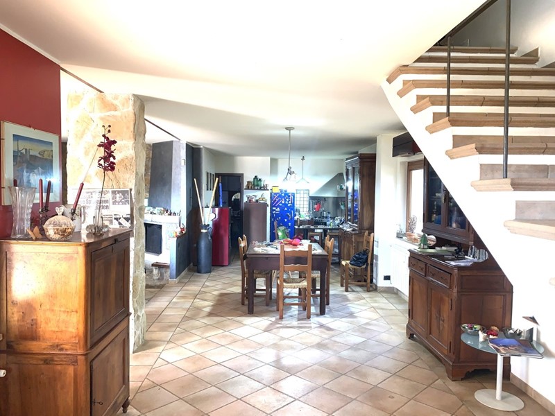Casa Indipendente in Vendita a Anagni, 230'000€, 229 m²