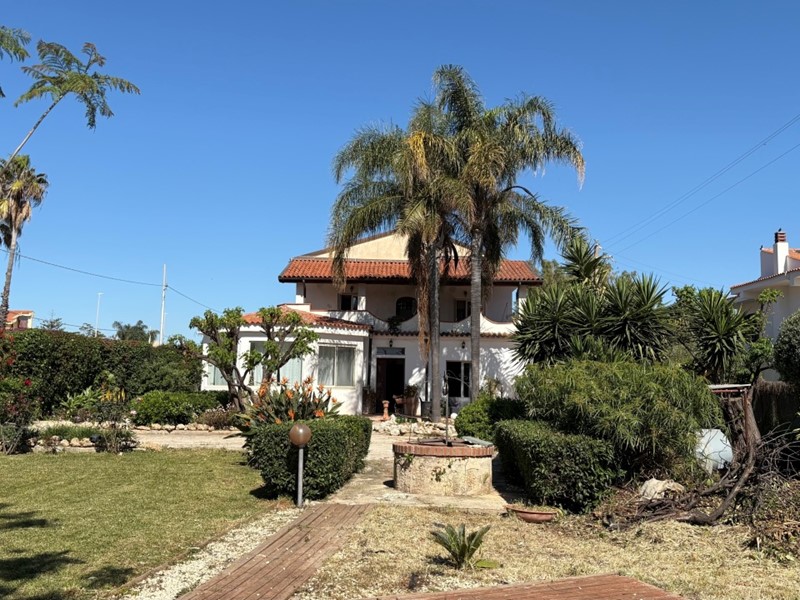 Appartamento in Vendita a Siracusa, 550'000&euro;, 191 m²