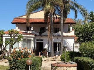 Appartamento in Vendita a Siracusa, 550'000&euro;, 191 m²