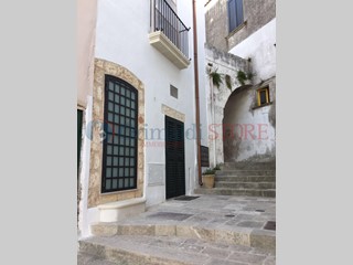 Casa Indipendente in Vendita a Specchia, 220'000€, 105 m²