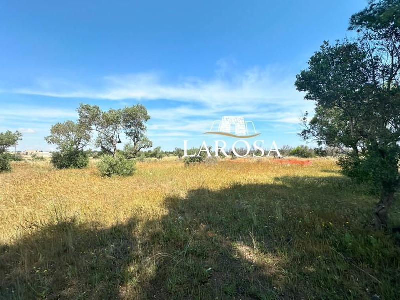 Casa Indipendente in Vendita a Lizzanello, zona Merine, 70'000€, 63 m², con Box