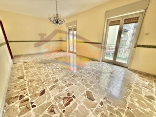 Appartamento in Vendita a Siracusa, zona Panagia, 98'000&euro;, 118 m²
