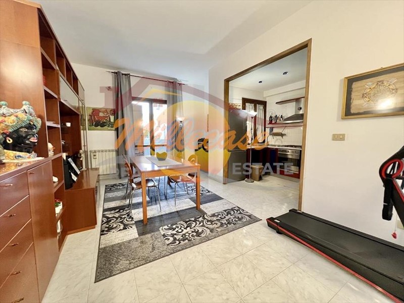 Trilocale in Vendita a Siracusa, zona Scala Greca, 138'000&euro;, 110 m²