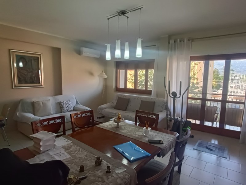 Appartamento in Vendita a Lamezia Terme, 130'000€, 135 m²