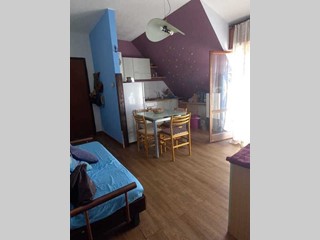 Quadrilocale in Vendita a Lamezia Terme, 98'000€, 77 m²