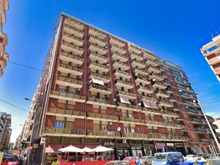 Quadrilocale in Vendita a Taranto, zona Rione Italia - Montegranaro, 129'000€, 120 m²