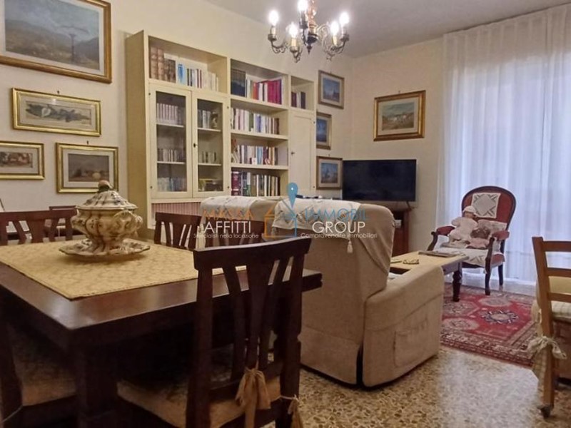 Quadrilocale in Vendita a Massa, 159'000&euro;, 80 m²
